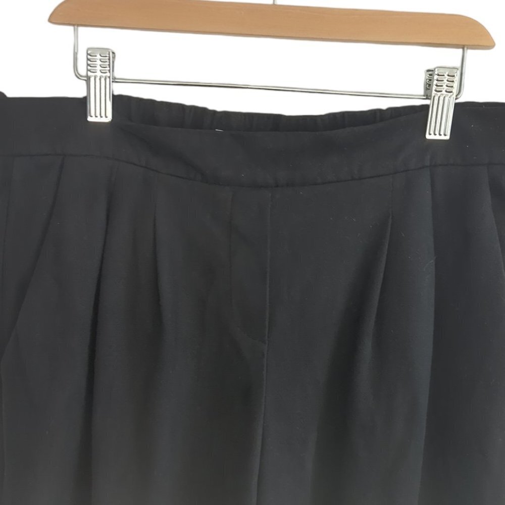 Aritzia Babaton Cohen Cropped Pleated Suede Dress Pants - Picture 4 of 5
